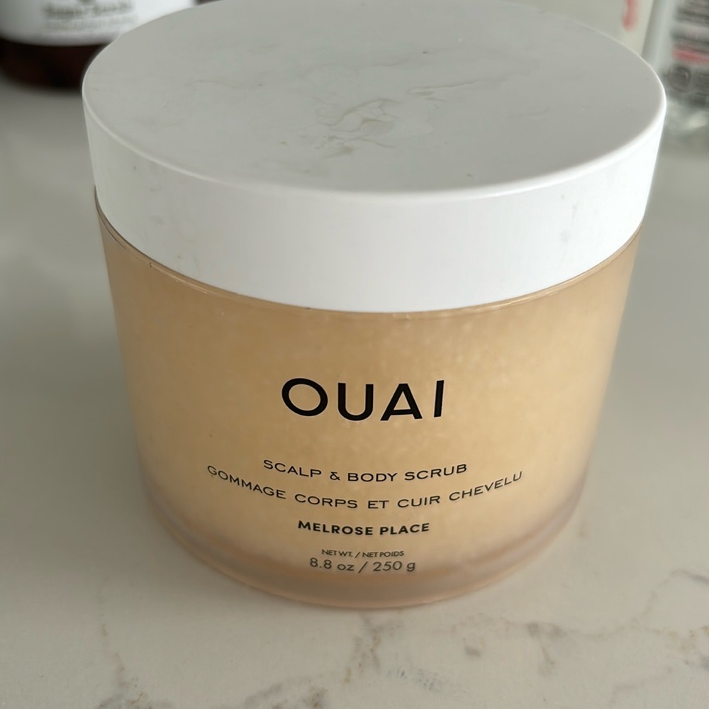 Scalp and body scrub melrose place OUAI BRAND NEW